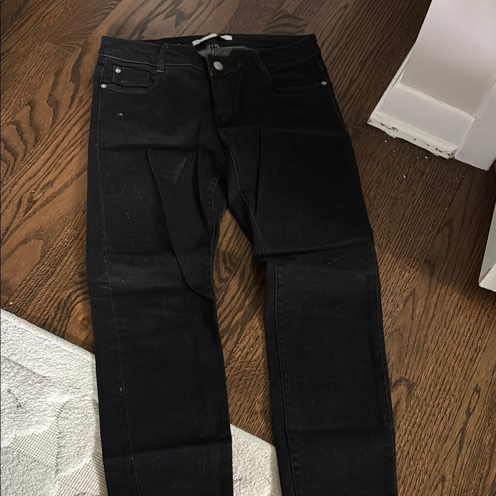 Zara Black Skinny Jeans Sleek and Stylish